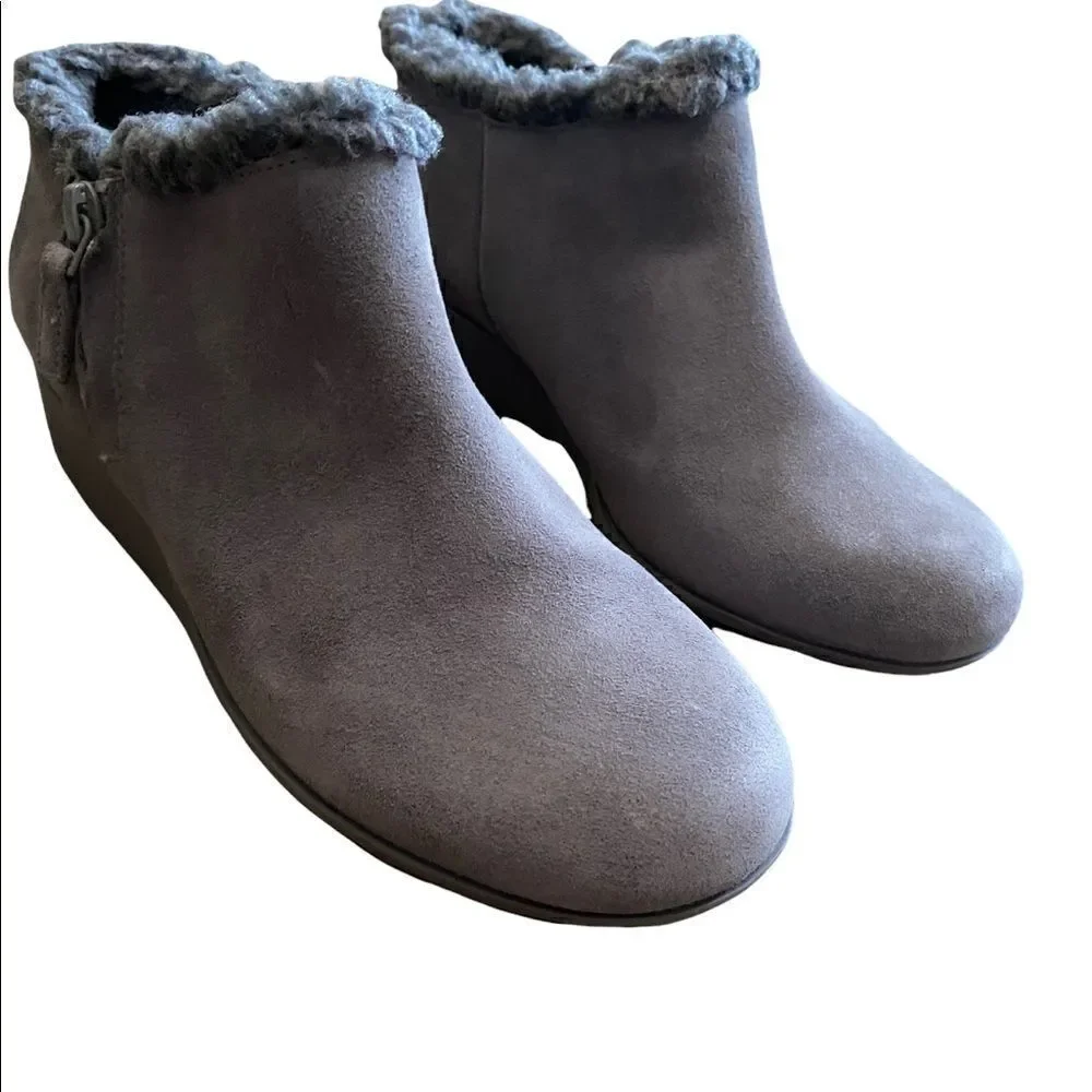 Cole Haan | Gray Callie Shearling Suede Side Zip Fur Waterproof Rain Boot | 5B